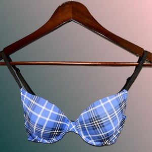 Pink (Victoria Secret) bra, size 32 C